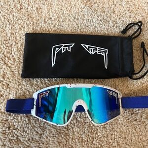 Baby Pit Viper Sunglasses